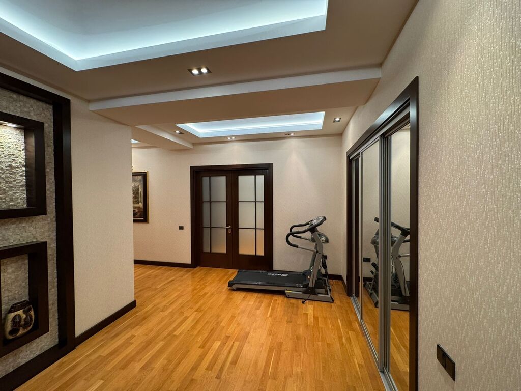 Satılır 4 otaqlı yeni tikili 212 m² — Mənzil, Bakı (9)