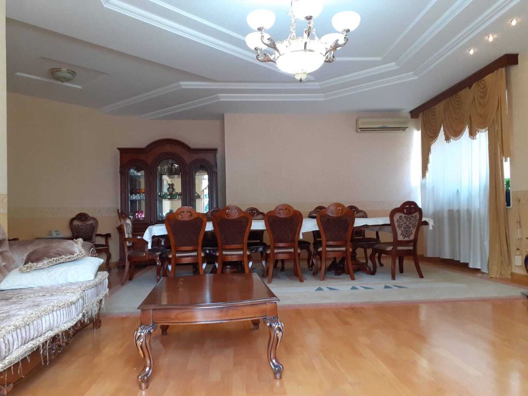 Satılır 10 otaqlı həyət evi/bağ evi 960 m² — Ev, villa, Bakı (8)