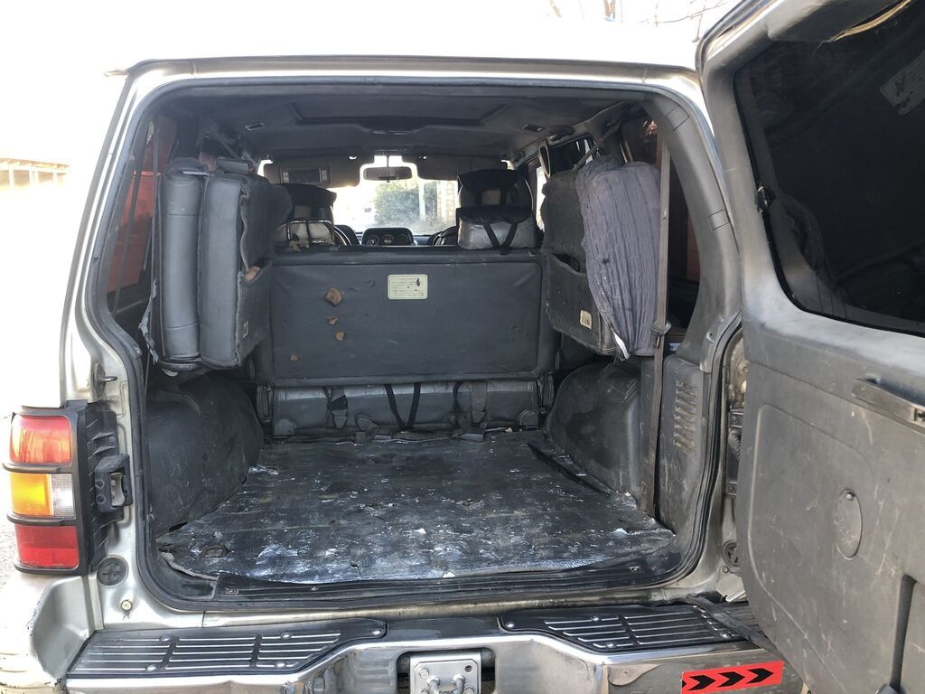 SUV – 7 yerlik, 5 qapılı, tam ötürücülü ofroud tipli model. Xarici — Avto, İmişli (6)