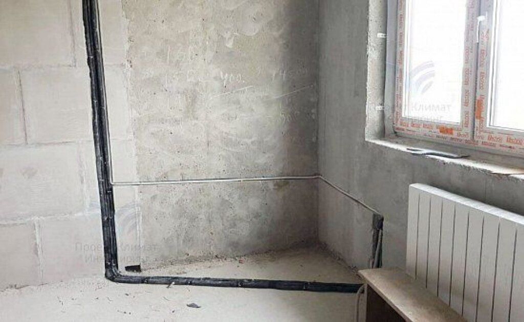 Mis boruların çəkilişi — Təmir və inşaat, Bakı (4)