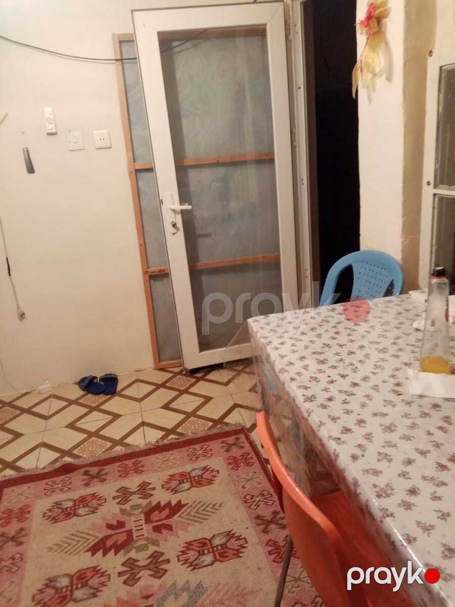 İcarəyə verilir 1 otaqlı köhnə tikili 41 m² — Mənzil, Bakı (4)