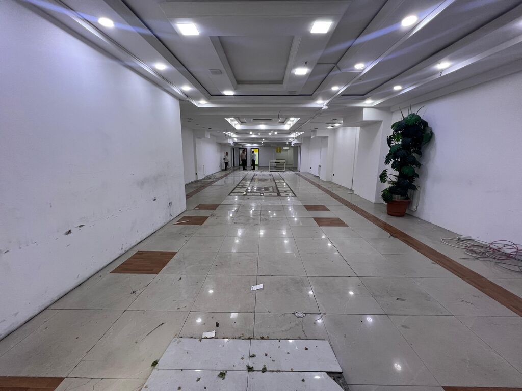 Kommersiya obyekti – geniş zal və ayrıca otaqlarla Restoran və oxşar — Əmlak, Bakı (2)