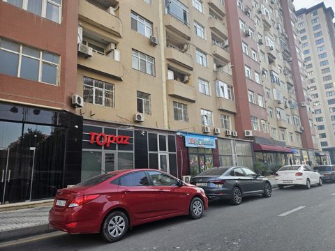 Satılır obyekt 44 m² — Bakı