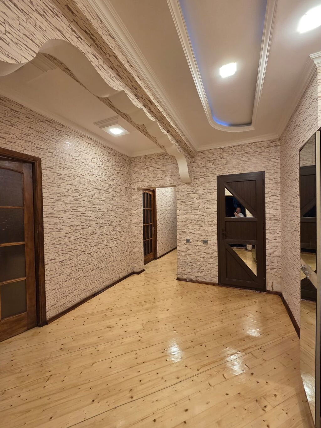 Yasamal, 3 otaqlı, Yeni tikili, m. 20 Yanvar, 128 kv. m — Mənzil, Bakı