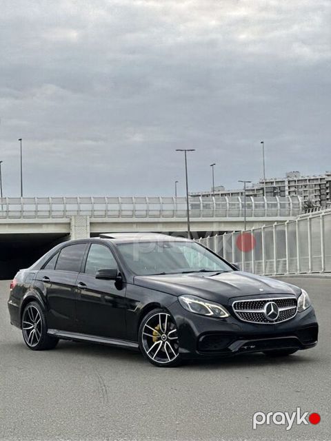 Mercedes E 350, 3.5 L, 2009 il, 330 000 km