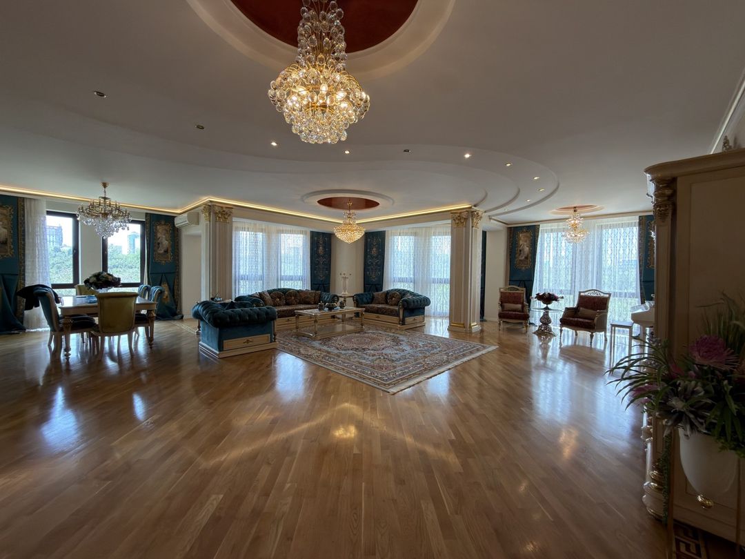 Satılır 5 otaqlı yeni tikili 350 m² — Mənzil, Bakı (9)