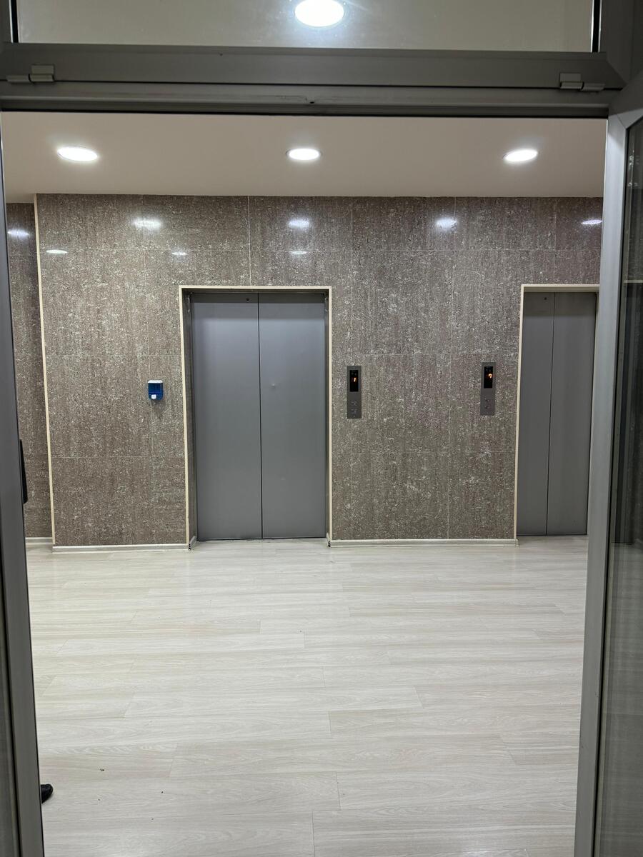 Satılır 20 otaqlı ofis 1000 m² — Ofis, Bakı (12)