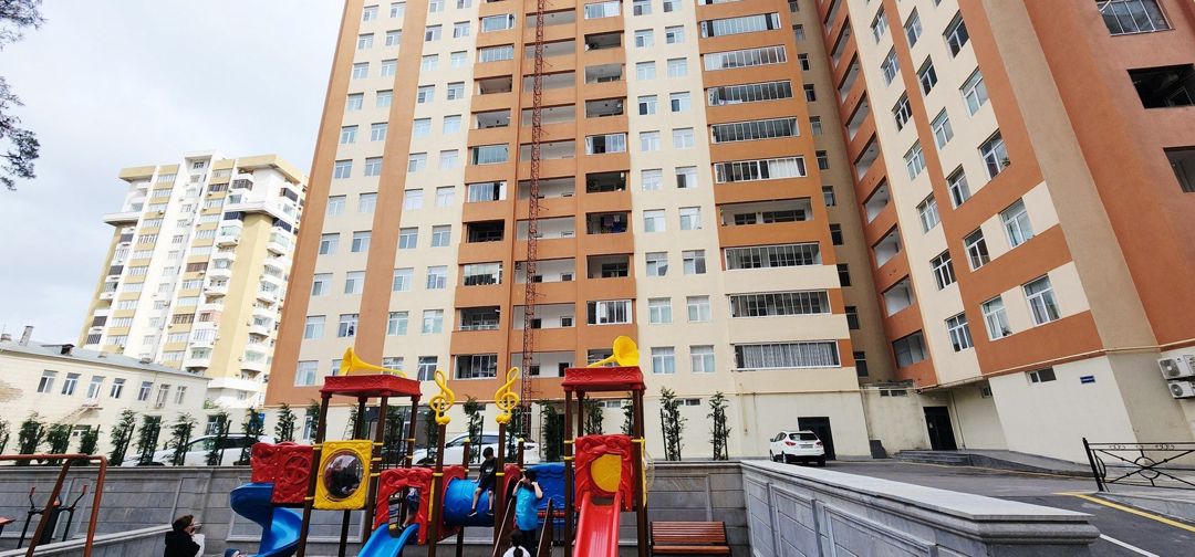 Satılır 2 otaqlı yeni tikili 76 m² — Mənzil, Bakı (2)