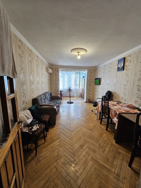 2-otaqlı mənzil, Səttar Bəhlulzadə küç., 70 m² — Bakı