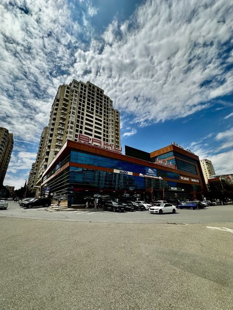 Satılır 3 otaqlı yeni tikili 126 m² — Bakı