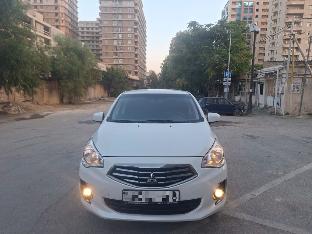 Mitsubishi Attrage, 1.2 L, 2015 il, 162 000 km — Avtomobillər, Bakı (2)