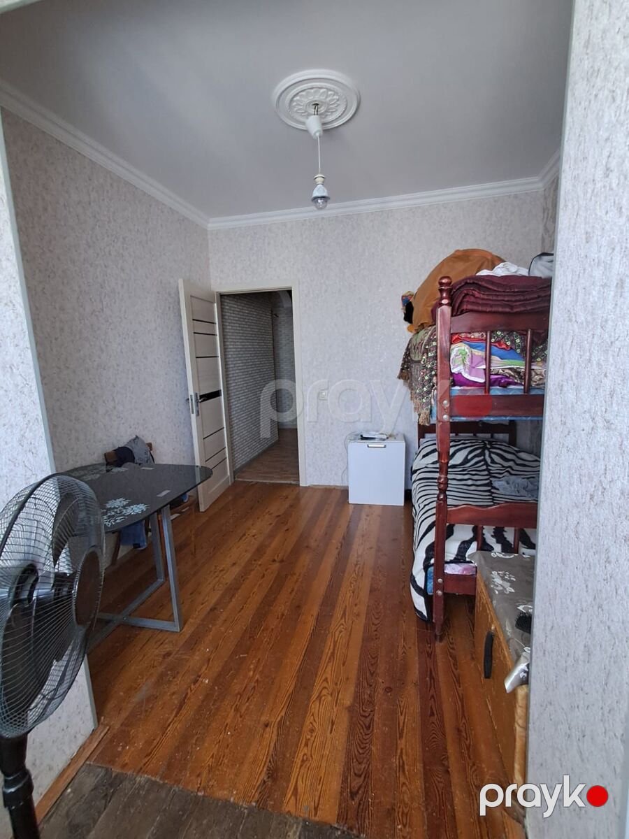 Satılır 4 otaqlı köhnə tikili 80 m² — Mənzil, Bakı (4)