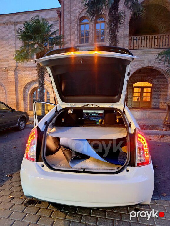 Toyota Prius, 1.8 L, 1.3 kWh, 2012 il, 317 041 km — Avtomobillər, Gəncə (4)