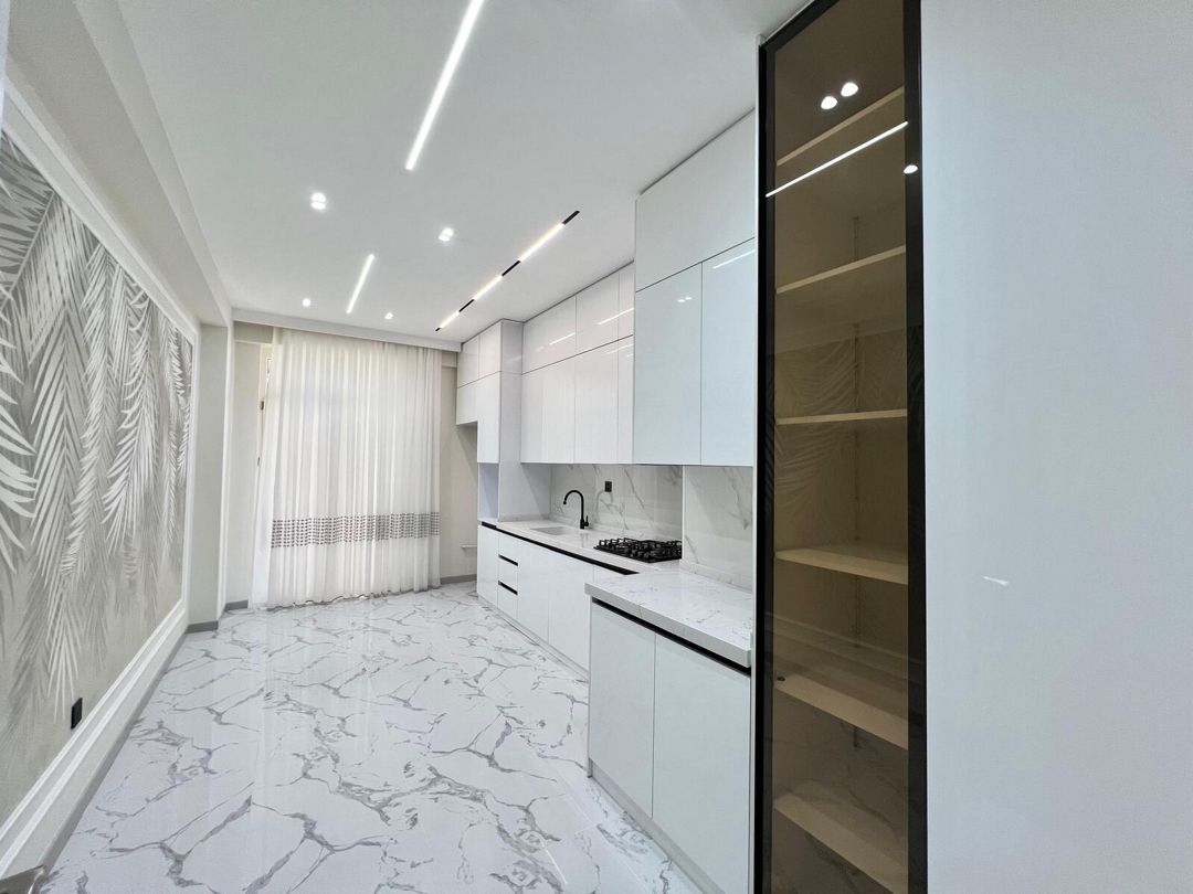 Satılır 4 otaqlı yeni tikili 195 m² — Mənzil, Bakı (11)