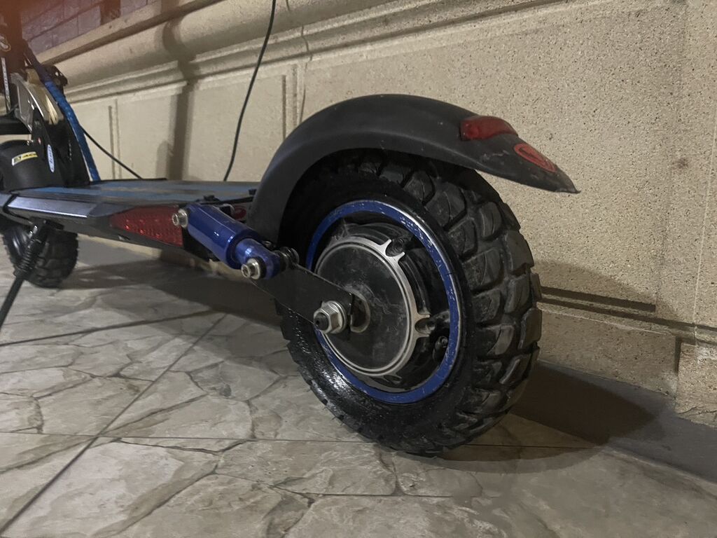 Elektrik skuter – off-road təkərlər və güclü işıqlanma ilə saata 60 km — Skuterlər, Xaçmaz (3)