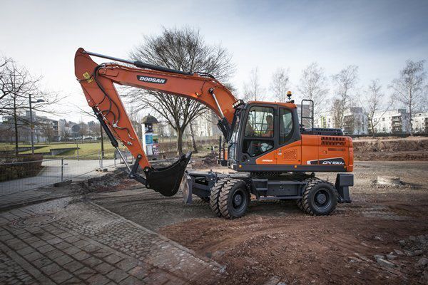 Traktor və "Kamaz" xidmətləri — Avtomobil icarəsi, Bakı (4)