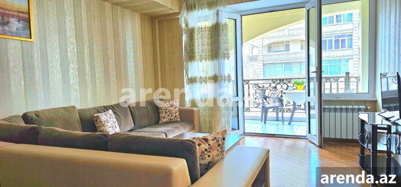 Kirayə (günlük) 3 otaqlı Köhnə Tikili, 28 May metrosu, Absheron Marriott otel, Səbail rayonu — Mənzil, Bakı (4)