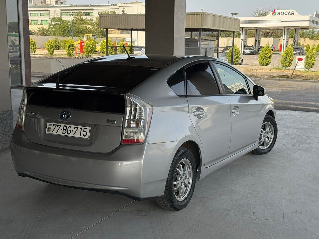 Toyota Prius, 1.8 L, 1.3 kWh, 2010 il, 267 456 km — Avtomobillər, Bakı (10)