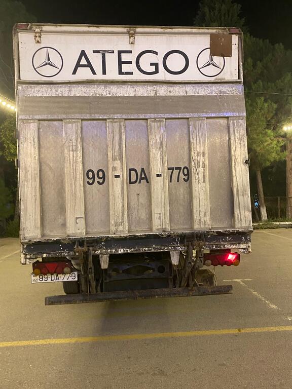 Mercedes Atego 815, 4.3 L, 2003 il, 456 825 km — Yük maşınları, Şirvan (3)