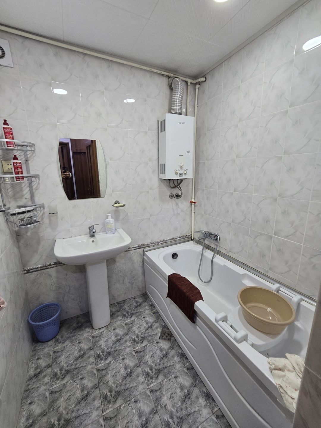İcarəyə verilir 3 otaqlı köhnə tikili 65 m² — Mənzil, Bakı (9)