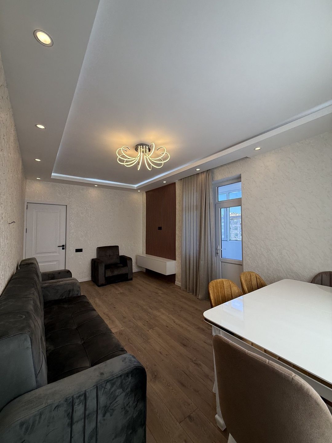 Satılır 2 otaqlı köhnə tikili 65 m² — Mənzil, Bakı (3)