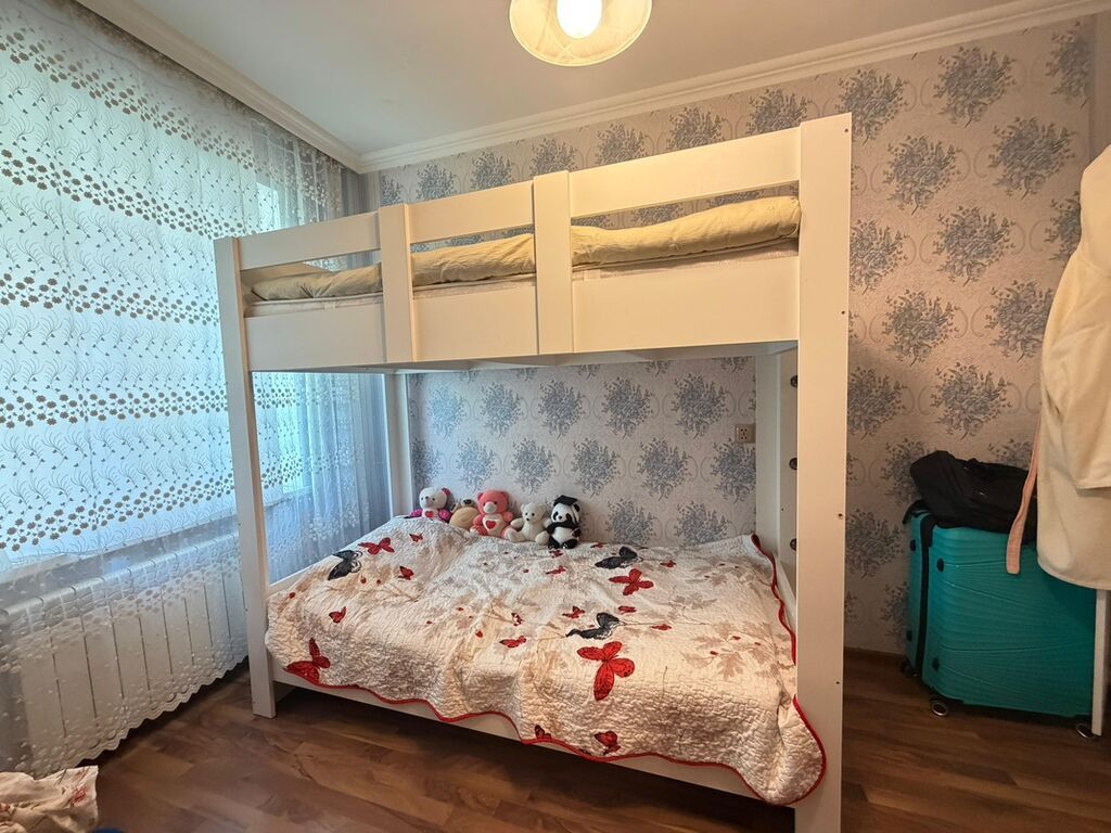 Uşaq otağı üçün iki mərtəbəli çarpayı 1.90 hundurluy eni 1 uzunlug — Yataqlar, Bakı (2)