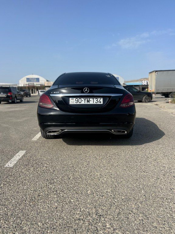 Mercedes C 300, 2.0 L, 2015 il, 181 000 km — Avtomobillər, Bakı (4)