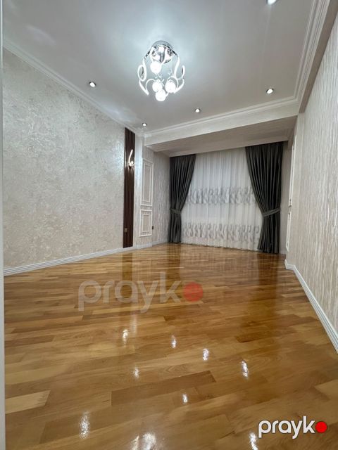 Satılır 3 otaqlı yeni tikili 110 m²