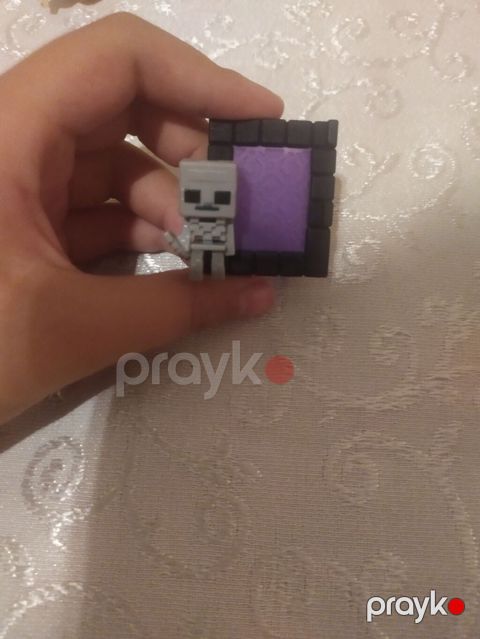 Minecraft temalı mini fiqur dəsti – skelet və Nether portalı — Bakı