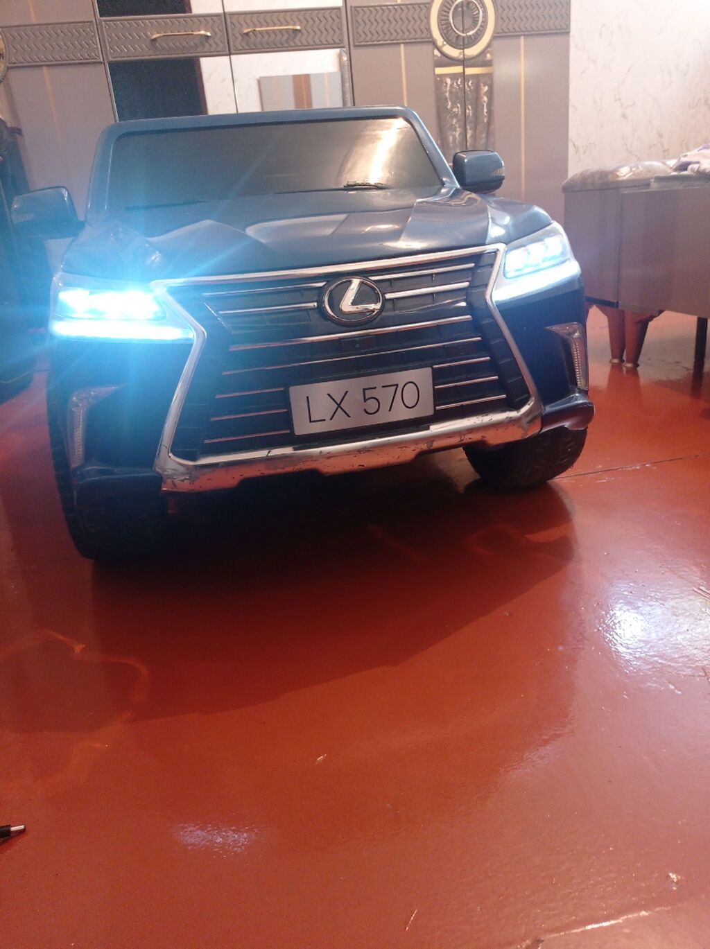 Uşaq üçün elektrikli minik maşını – Lexus LX 570 üslubunda, göy rəng — Uşaq avtomobilləri, Bakı (3)