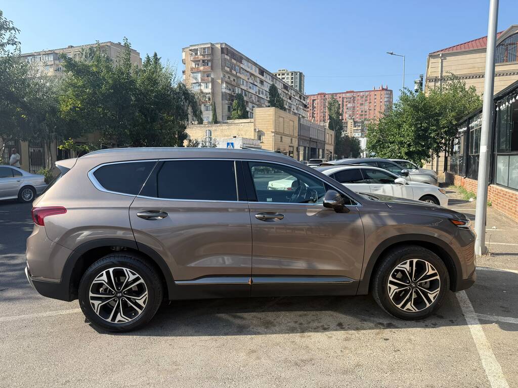 Hyundai Santa Fe, 2.0 L, 2020 il, 138 500 km — Avtomobillər, Bakı (4)