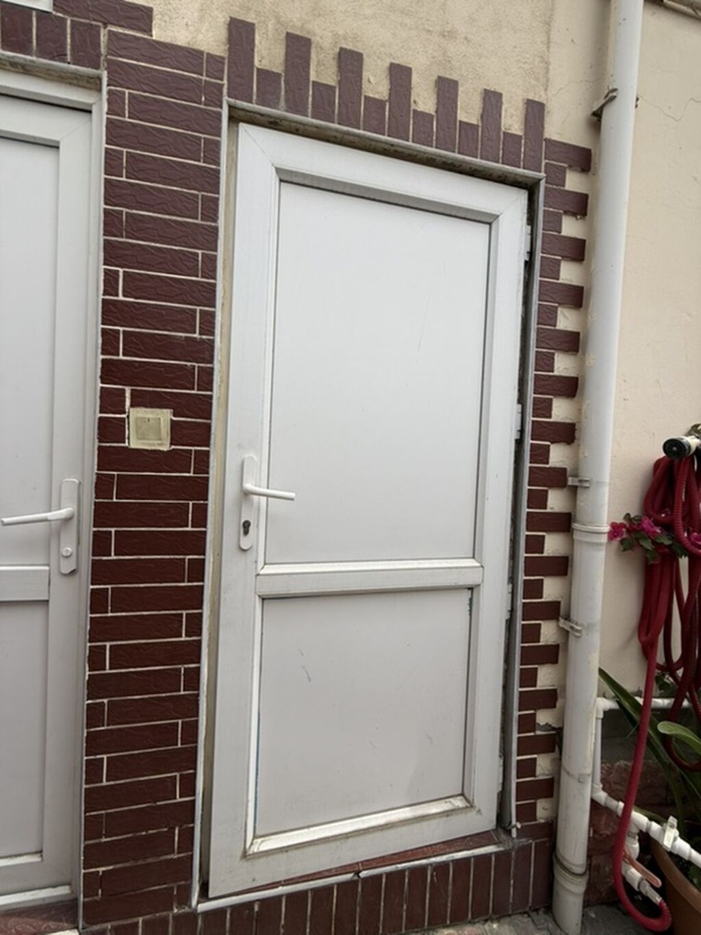 Endirim olar. 130manat. 1cütü resotqa ile birlikde. Ümumi 2 eded qapı — Pəncərələr, qapılar, balkonlar, Bakı (3)