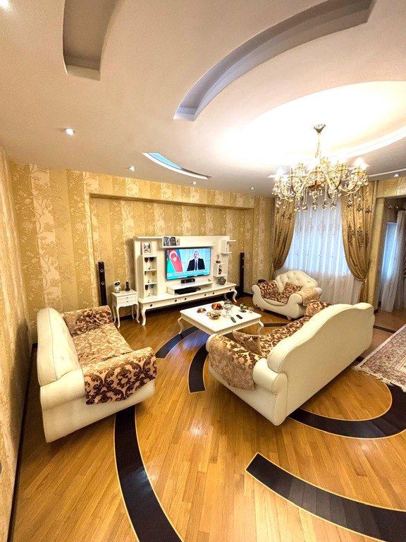 Satılır 5 otaqlı yeni tikili 228 m² — Mənzil, Bakı (8)