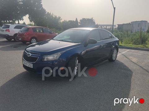 Chevrolet Cruze: 1.4 l Sedan