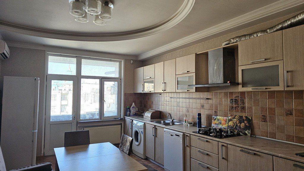 Satılır 3 otaqlı yeni tikili 160 m² — Mənzil, Bakı (10)
