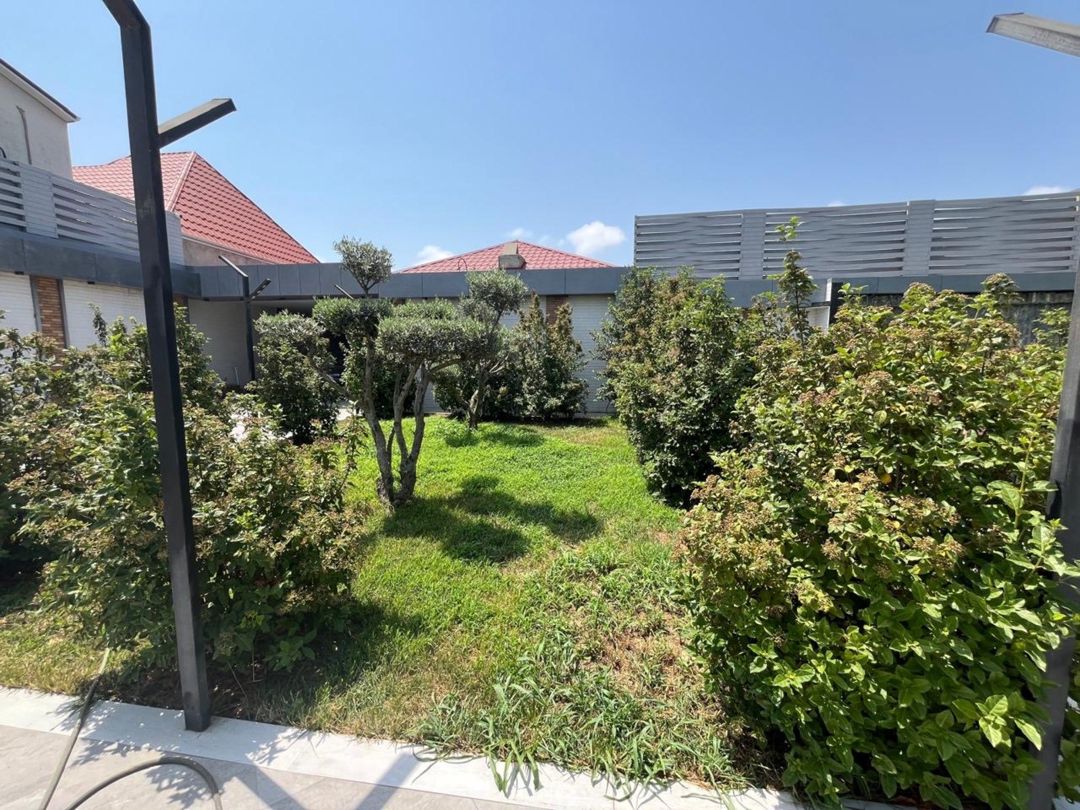 Satılır 5 otaqlı həyət evi/bağ evi 350 m² — Ev, villa, Bakı (5)