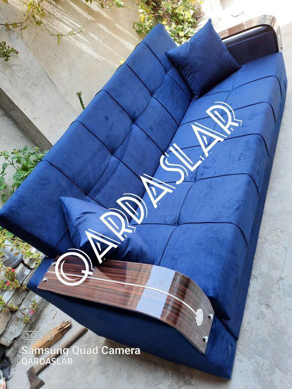 Divan — Matraslar, Bakı