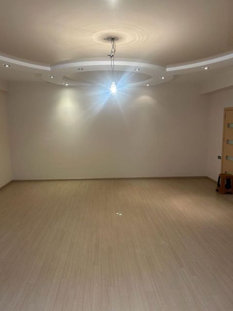 Satılır 3 otaqlı yeni tikili 187 m² — Bakı