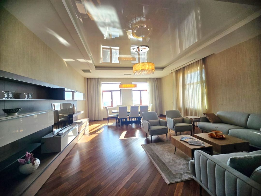 İcarəyə verilir 4 otaqlı yeni tikili 300 m² — Mənzil, Bakı (2)