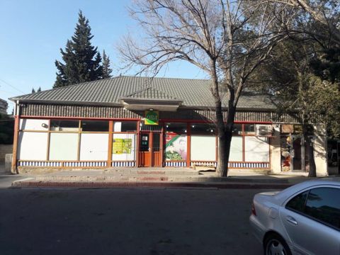 Satılır obyekt 255.5 m² — Bakı