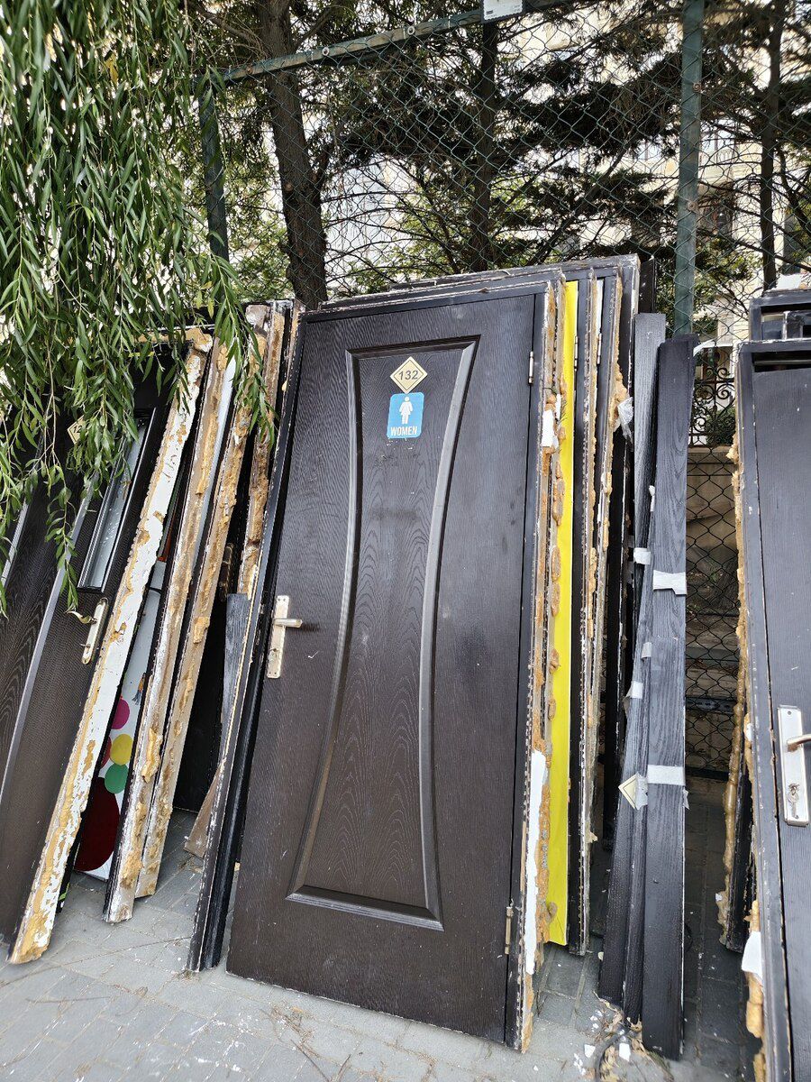 Qapı — Təmir və inşaat, Bakı (2)