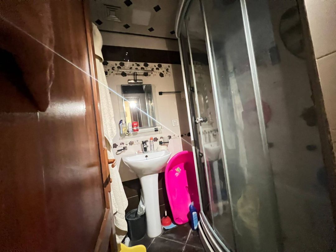 Satılır 2 otaqlı köhnə tikili 55 m² — Mənzil, Bakı (9)