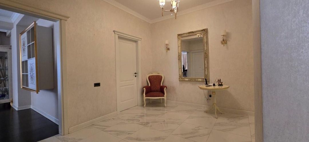 İcarəyə verilir 3 otaqlı yeni tikili 137 m² — Mənzil, Bakı (3)