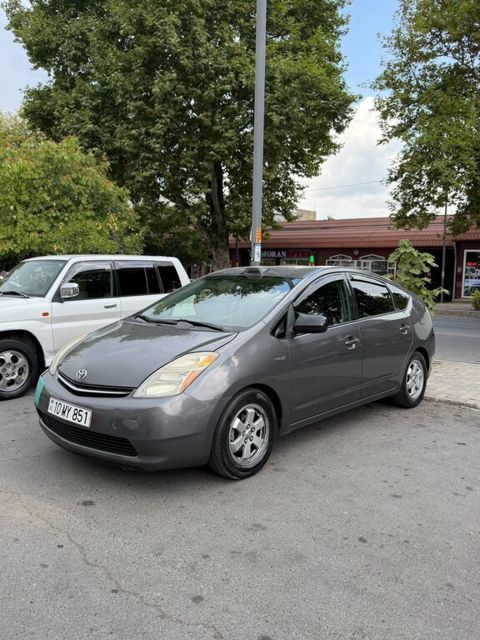 Toyota Prius, 1.5 L, 1.3 kWh, 2008 il, 352 446 km — İsmayıllı