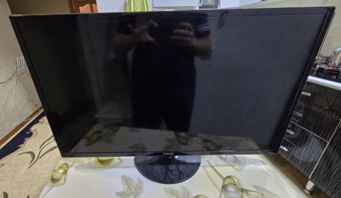 Televizor Samsung UE32F4000AW LED TV — Televizorlar