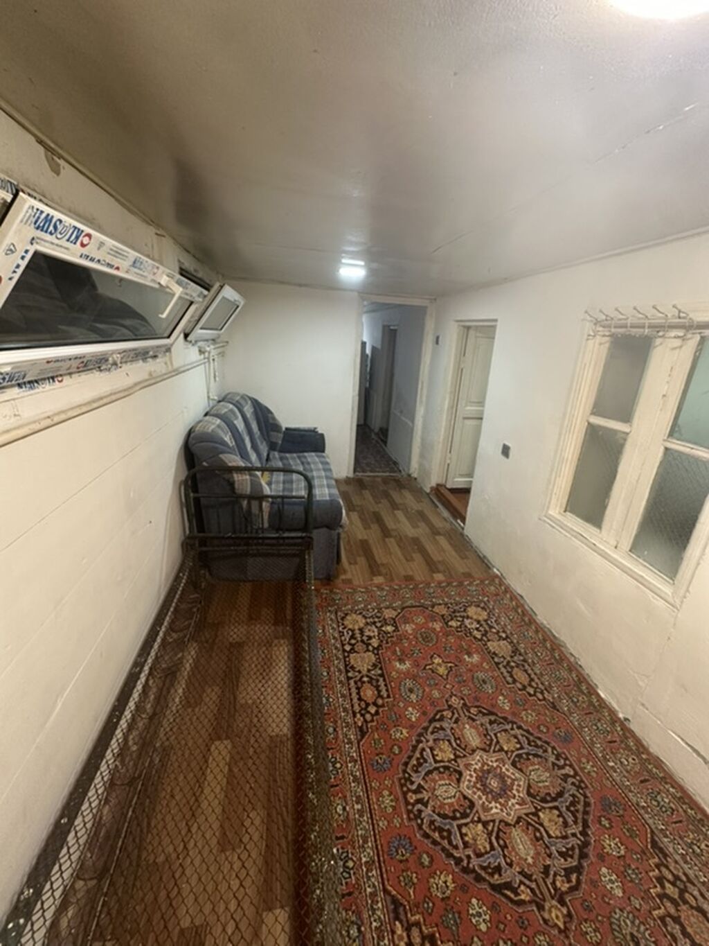 Yasamalda Insaatcilar metrosunun yaninda heyet evi kiraye verilir — Mənzil, Bakı (2)