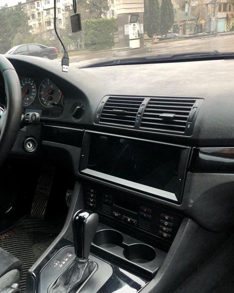 "BMW E39, X5, E38" android monitoru (4 RAM/64GB) — Bakı