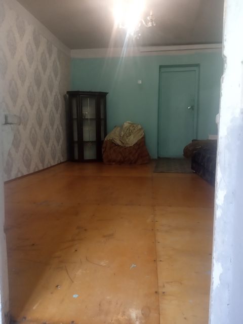 İcarəyə verilir 2 otaqlı köhnə tikili 45 m² — Bakı