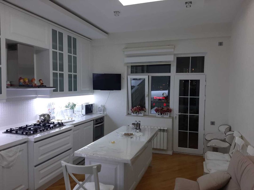 Satılır 3 otaqlı yeni tikili 130 m² — Mənzil, Bakı (12)
