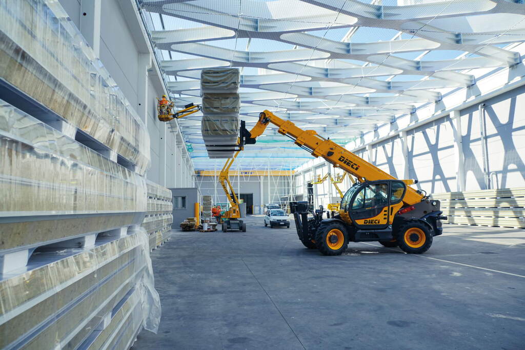 Dıecı Teleskopik yükləyici İcarus 40.17, 2024 il — Avto, Bakı (10)